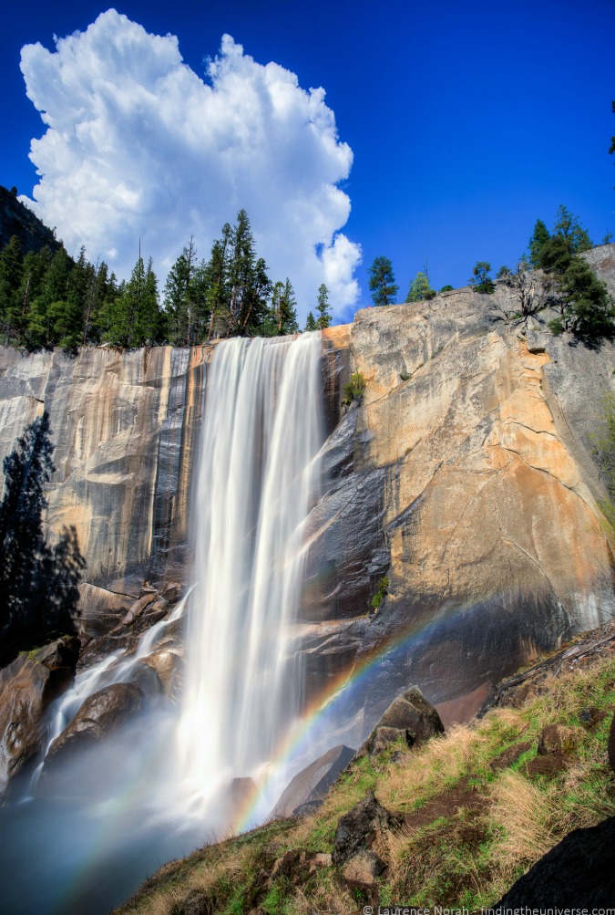 Breathtaking photo of the Vernal Falls and a rainbow in Yosemite Nation Park, USA