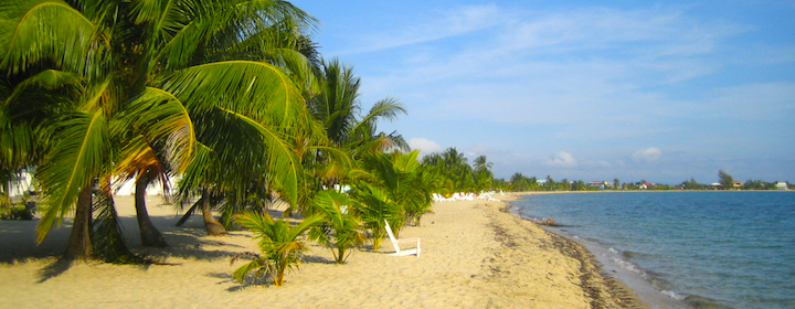 http://media.nomadicmatt.com/travelguides/belize.jpg