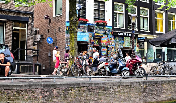 Fun friends posing together in Amsterdam