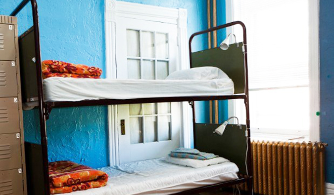 Auberge du Plateau Mont-Royal hostel dorm rooms