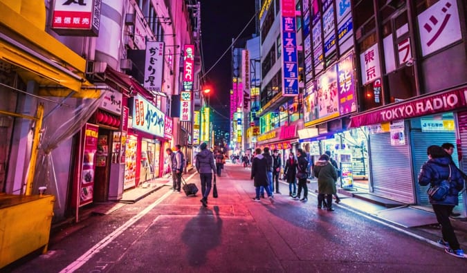 The 10 Best, Cheap, and Fun Hostels in Tokyo