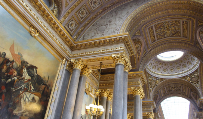 the extravagant art and interior of the Palace of Versailles in France