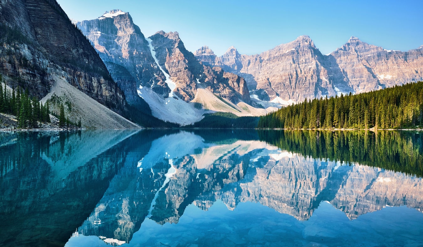 Visiting Lake Louise in the Fall - Pots + Planes