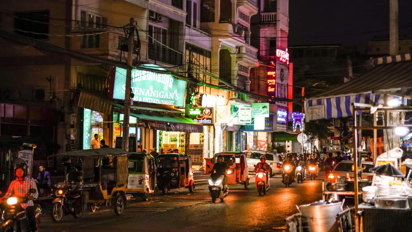 The busy and bustling streets of Phnom Penh, Cambodia at night