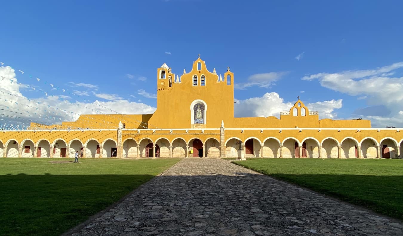 A huge, bright historic building in Mexico