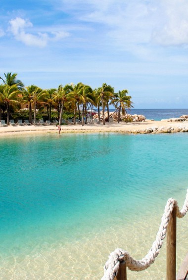 The clear, calm water of Mambo Beach in Curaçao