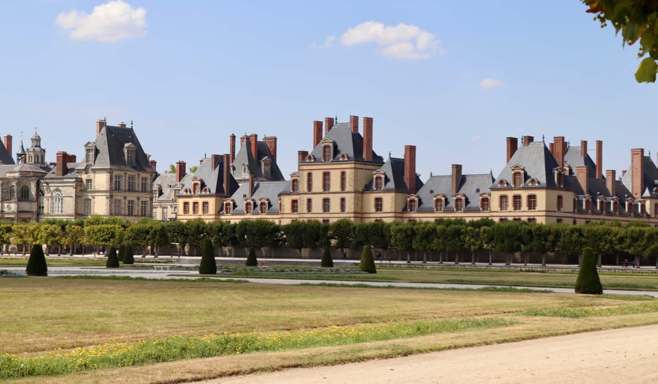 The extravagant exterior of the Fontainebleau chateau in France