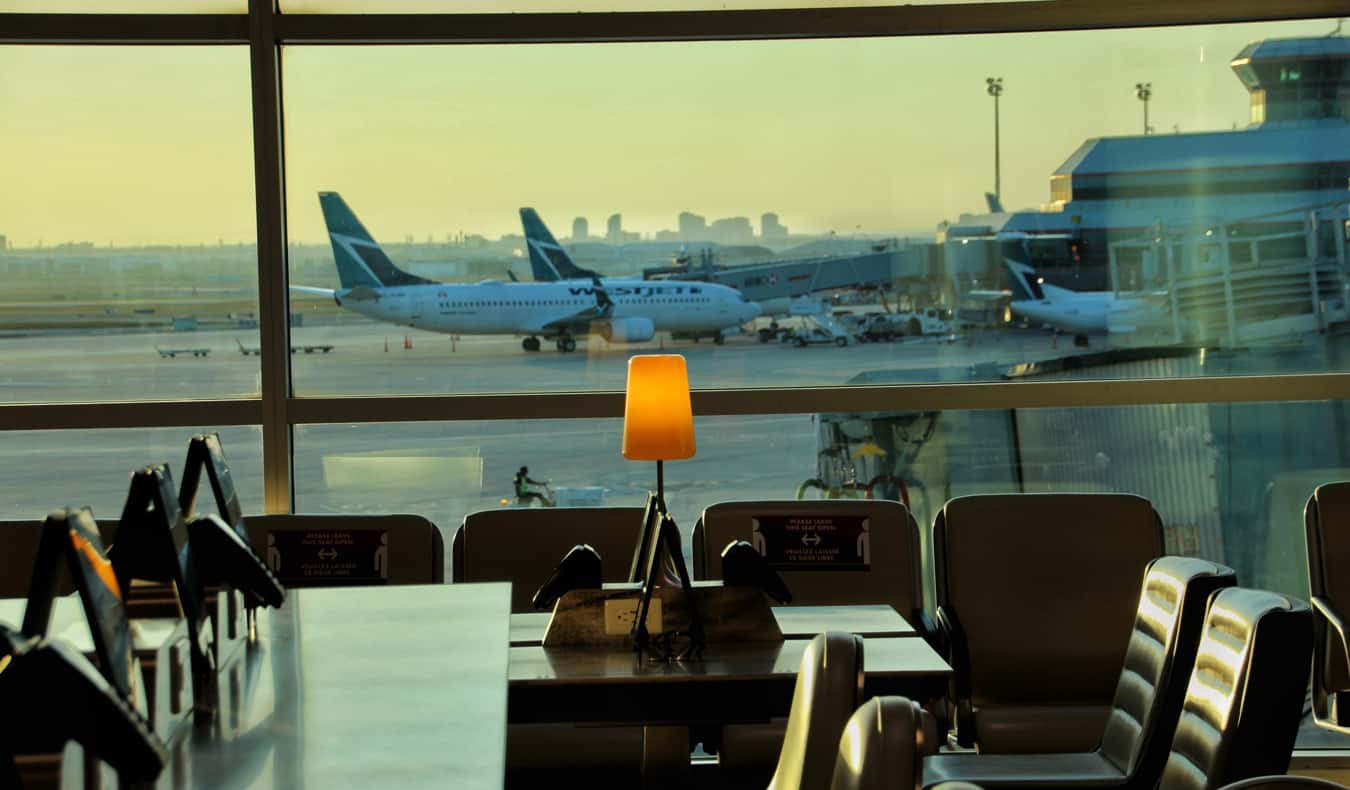 A fancy lounge at Toronto Pearson airport in Canada