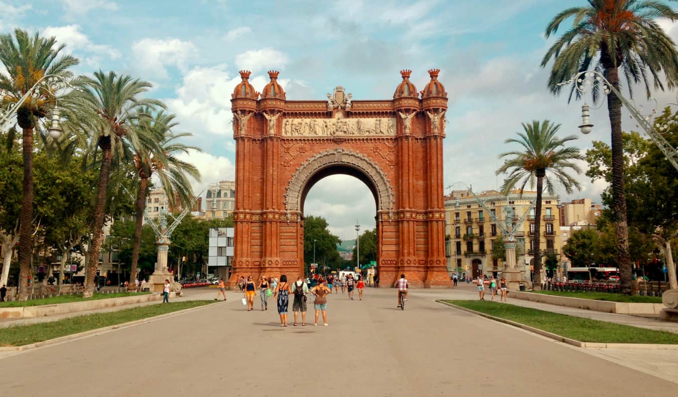 5 Days in Barcelona: The Ultimate Barcelona Itinerary - Travel Eat