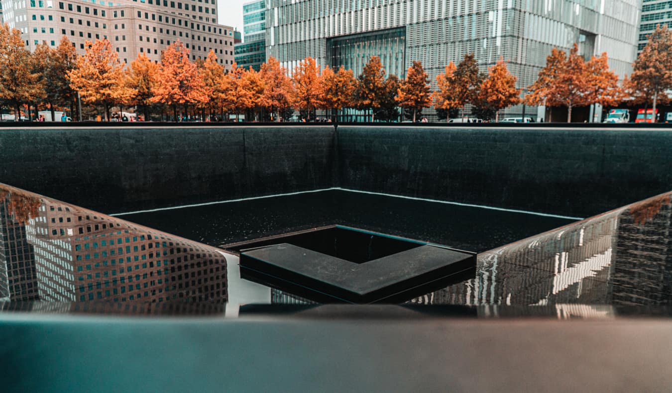  Der Freedom Tower und das 9/11 Memorial in New York City