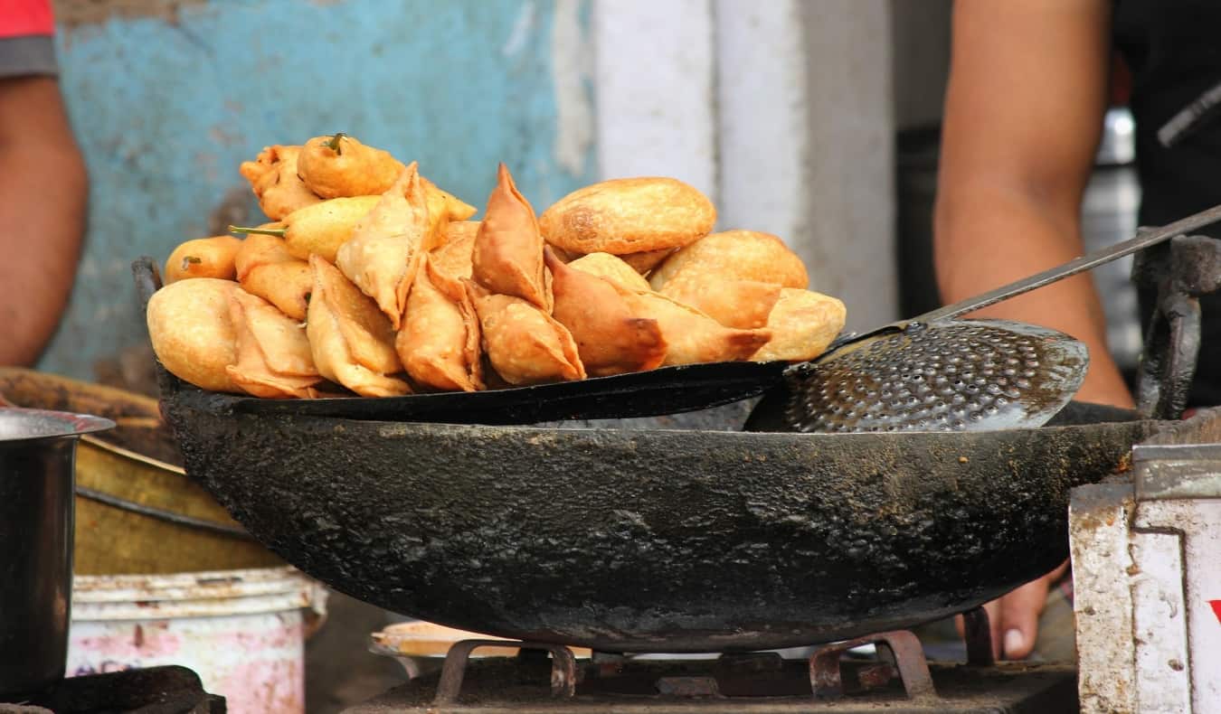 pile of samosas