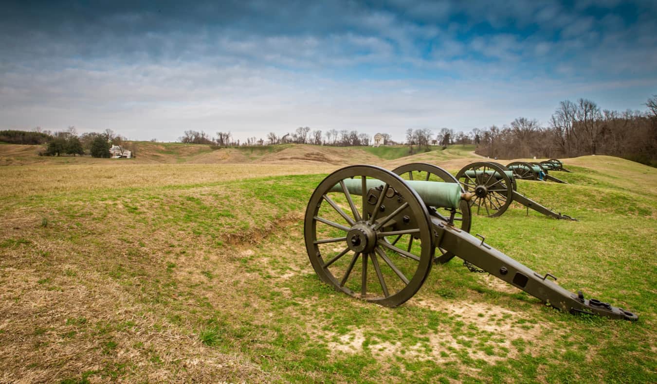 Old cannons outside of Vicksburg, USA