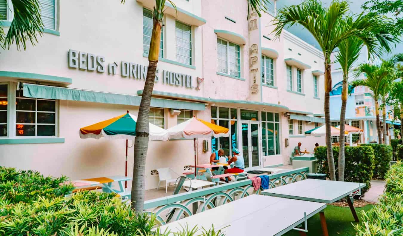 The cool Art Deco exterior of the Beds&Drinks hostel in Miami, Florida