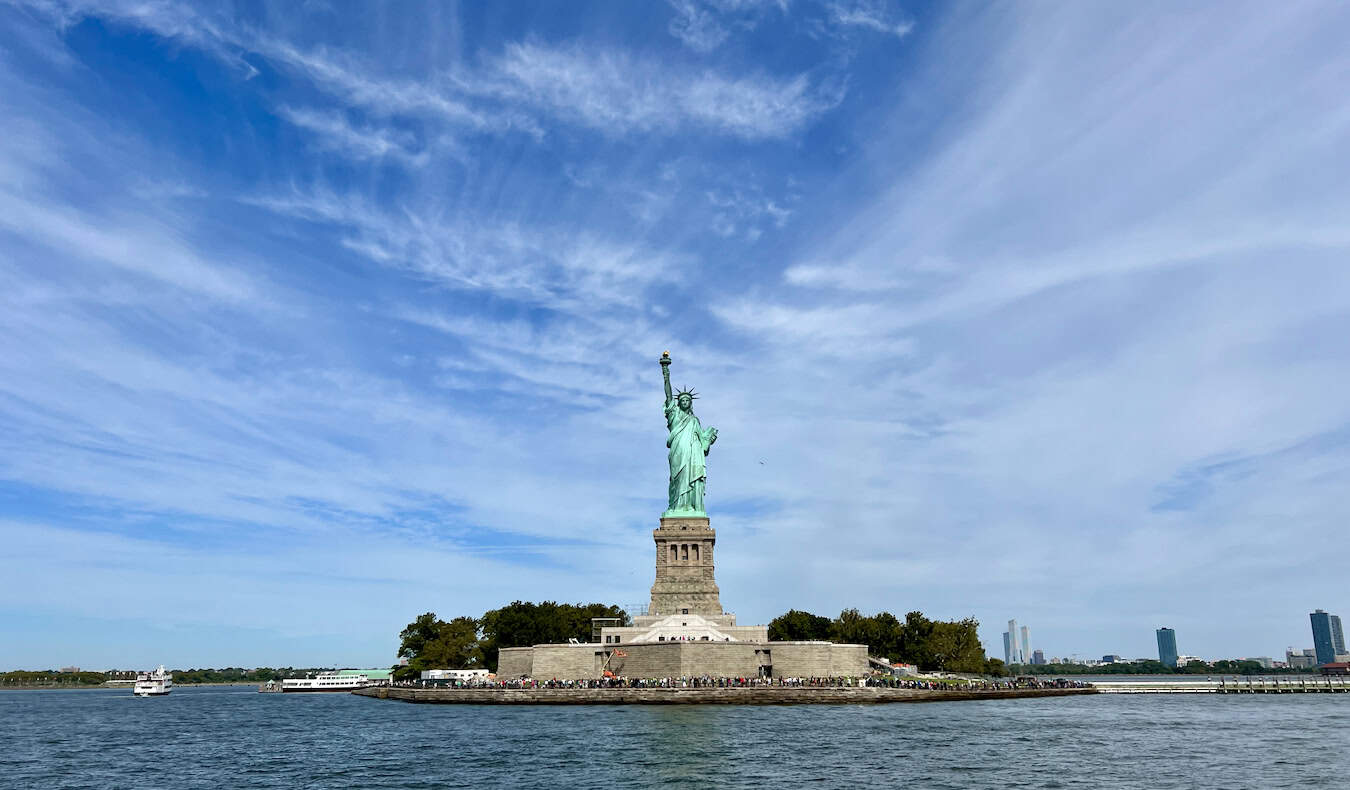 Nomadic Matt's photo of the Statue of Liberty in NYC, USA