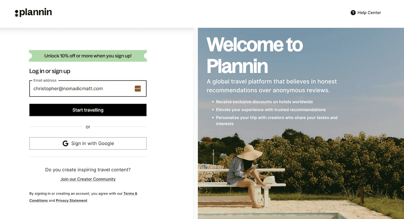 Uma captura de tela da página inicial do site do hotel Plannin