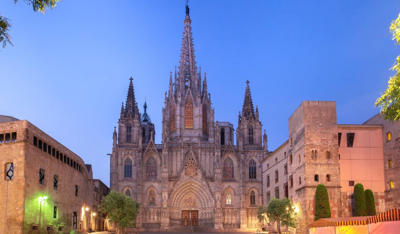 The famous Barcelona Cathedral lit up at night
