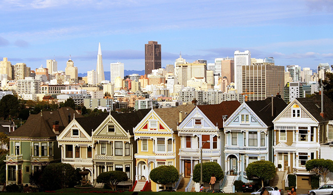 a view of the city skyline in san francisco