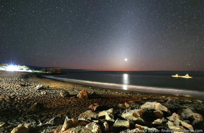 Photograph of venus setting across Floreana, in the Galapagos Islands