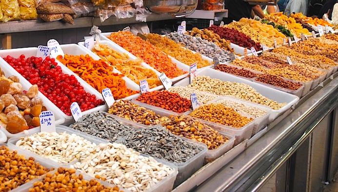 Food and spices in Little India in Singapore