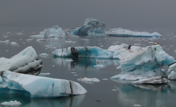 Jökulsárlón冰泻湖在冰岛东南部