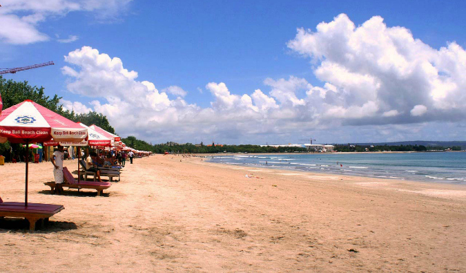 Visiting Kuta Beach: Why This is The WORST Place in Bali!