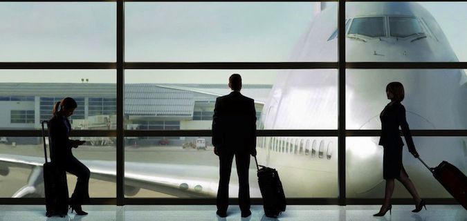 scene at the airport from up in the air with George Clooney