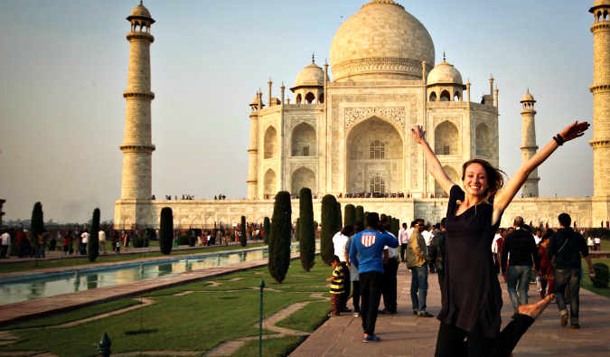 Candace Rardon posing at the Taj Mahal in India