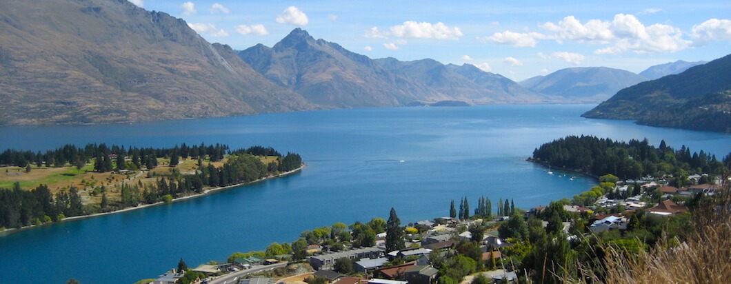 Queenstown Travel Guide