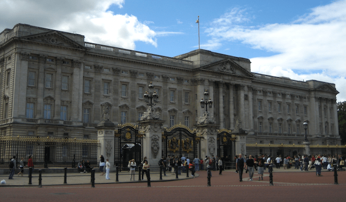 Tourists lining up on a sunny day in London, England